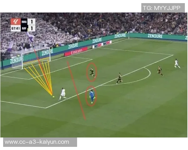 姆巴佩精彩过人后空门失误遗憾击中横梁令人扼腕叹息